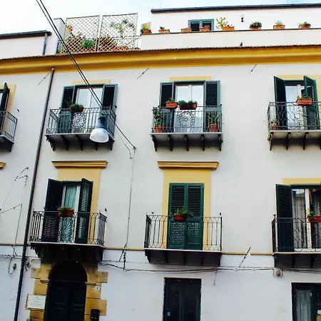 Largo Barile 3* Caltanissetta